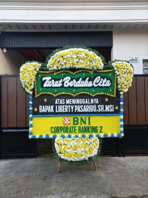 Papan Bunga Duka di Mamberamo Hulu